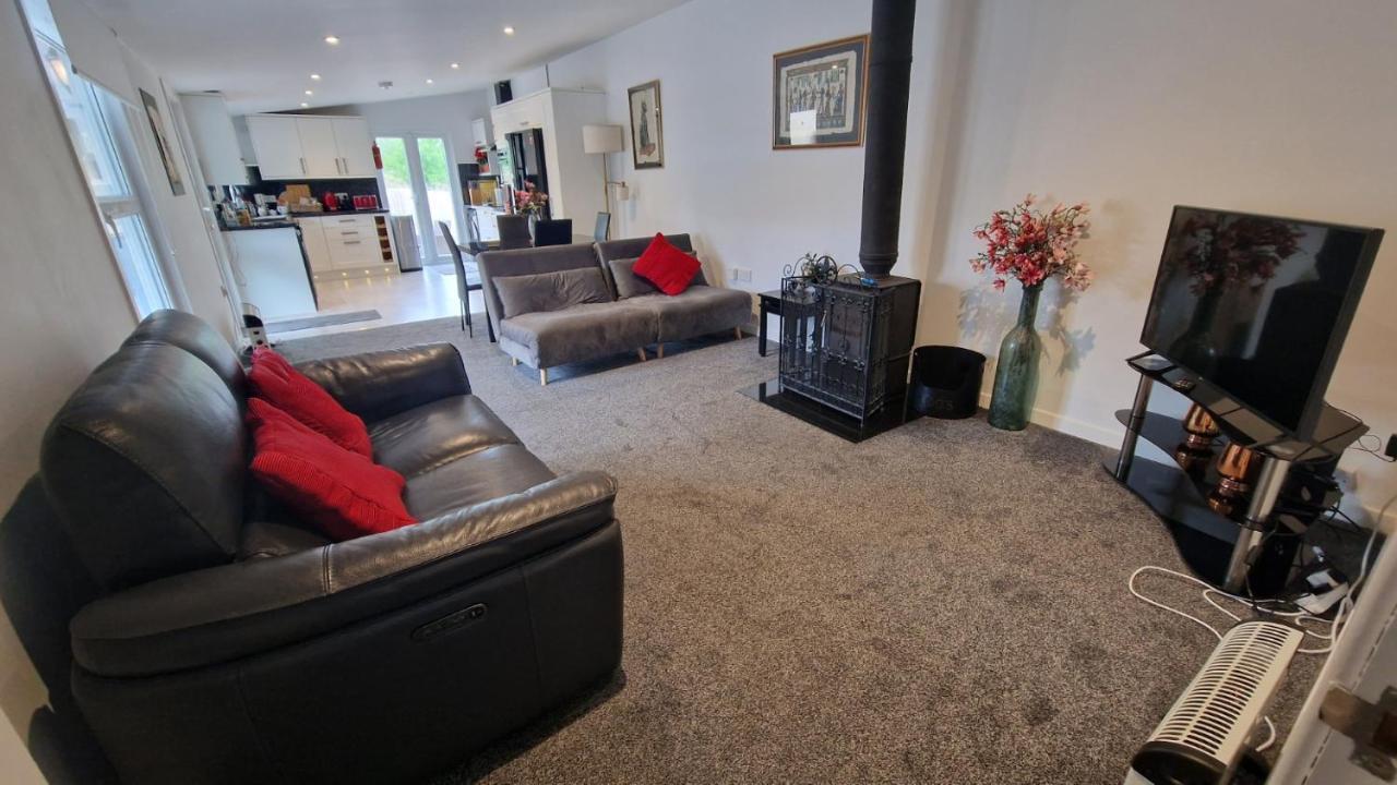 Spacious Well Equipped Chalet Bungalow Close To Nairn, Auldearn Exteriér fotografie